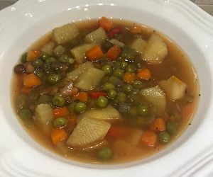Healing Crockpot Vegetable Soup